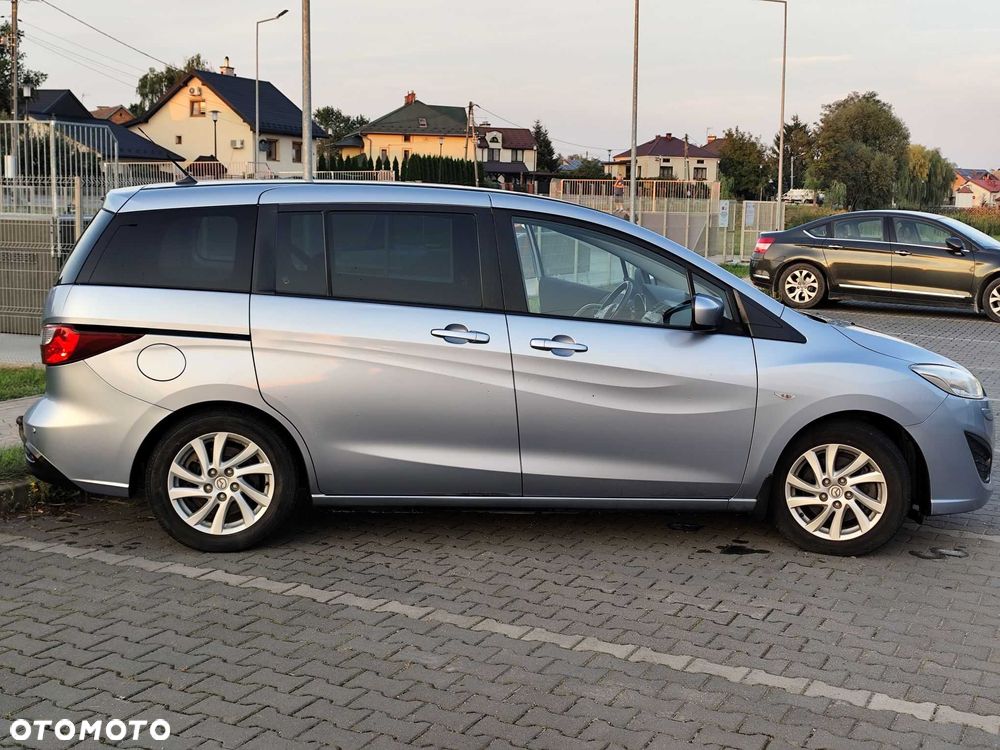 Mazda 5 - 3