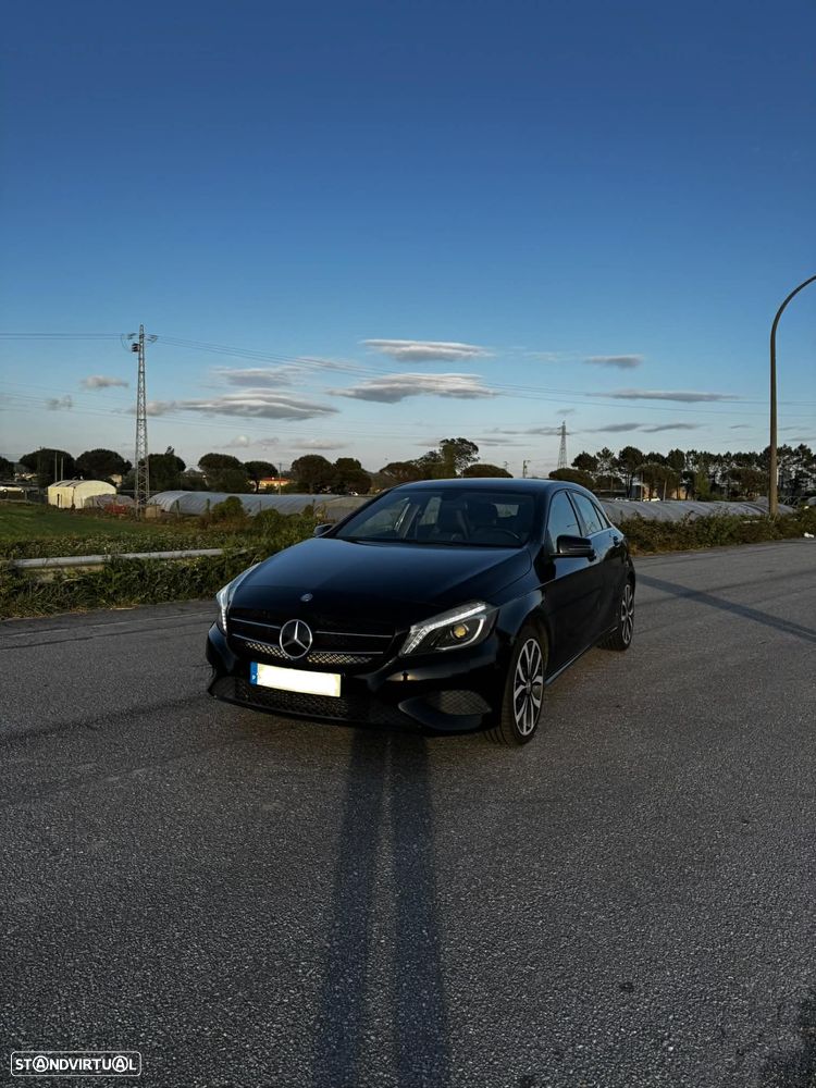Mercedes-Benz A 180 d Urban - 12