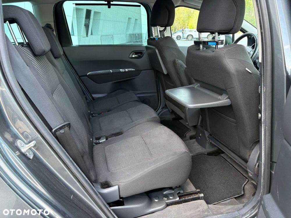Peugeot 5008 HDI FAP 110 Platinum - 21