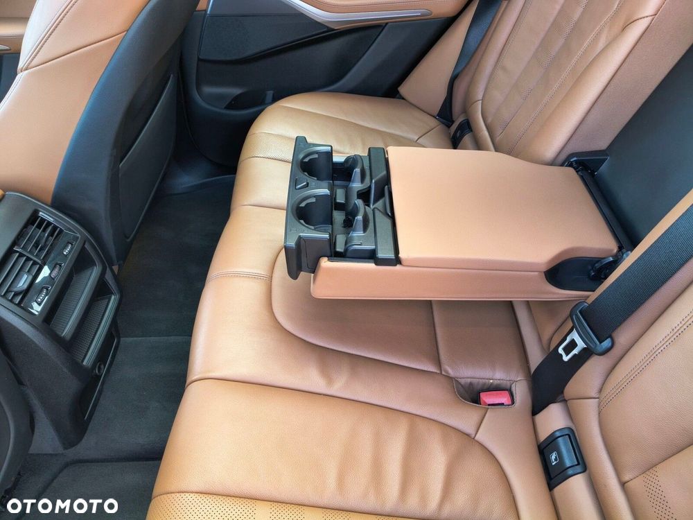 BMW X5 xDrive40i - 14