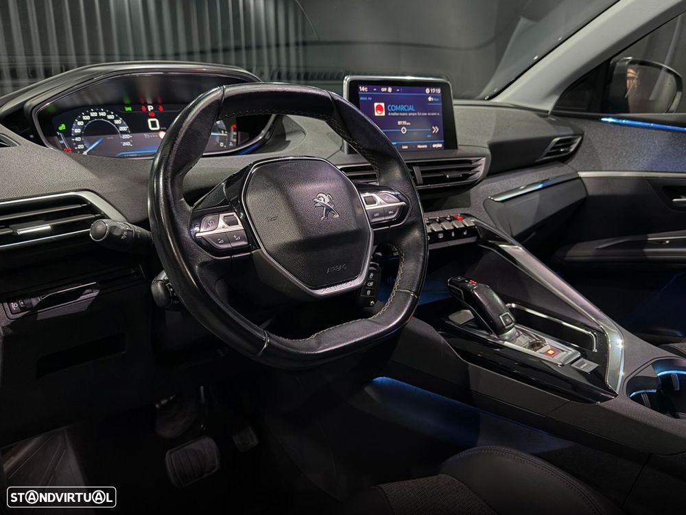 Peugeot 3008 1.2 PureTech Allure EAT8 - 12