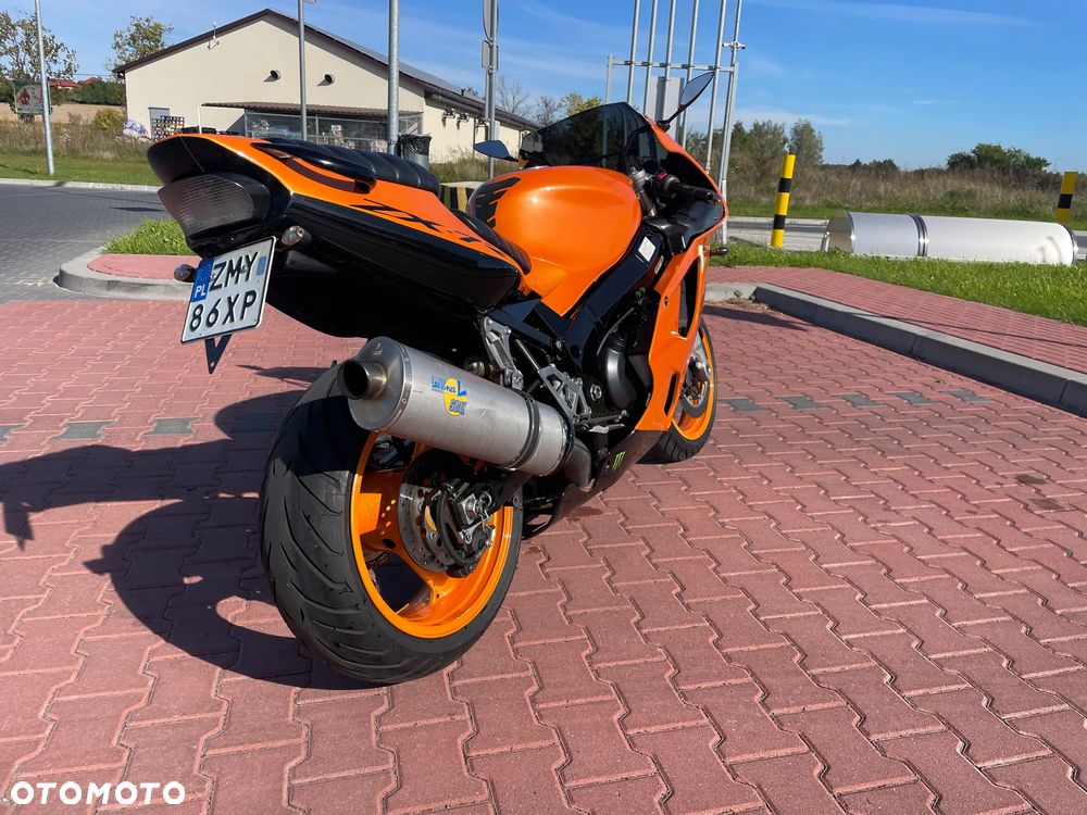 Kawasaki ZXR - 9
