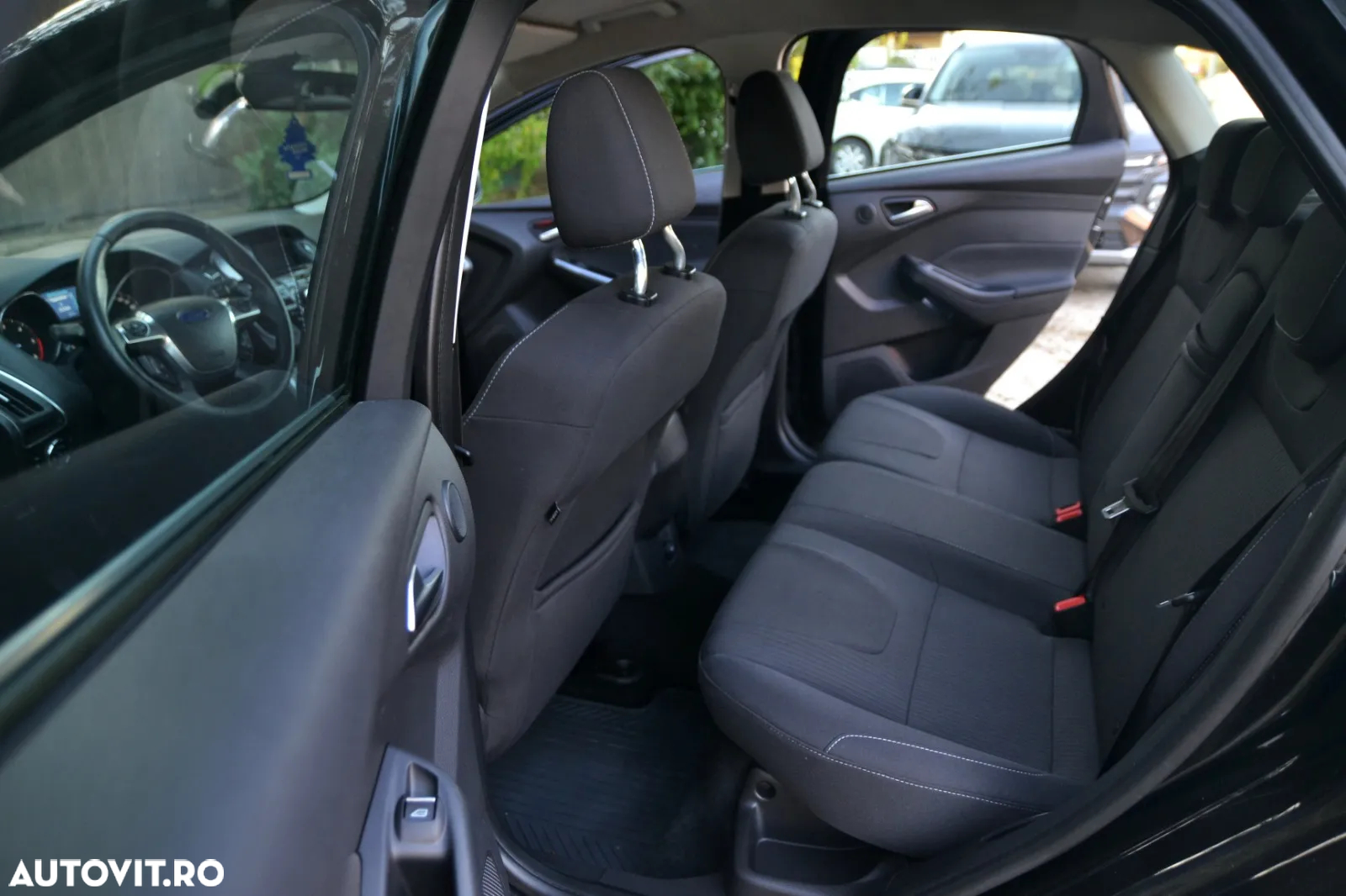 Ford Focus 1.6 TDCi DPF Titanium - 18