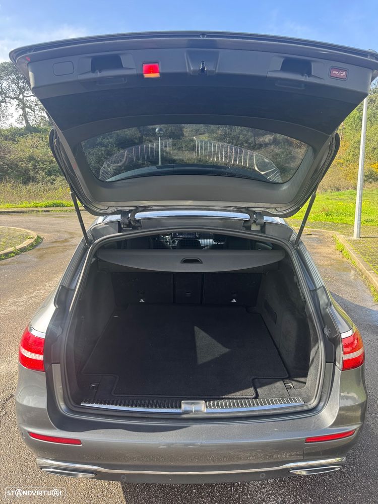 Mercedes-Benz E 220 d Avantgarde+ - 6