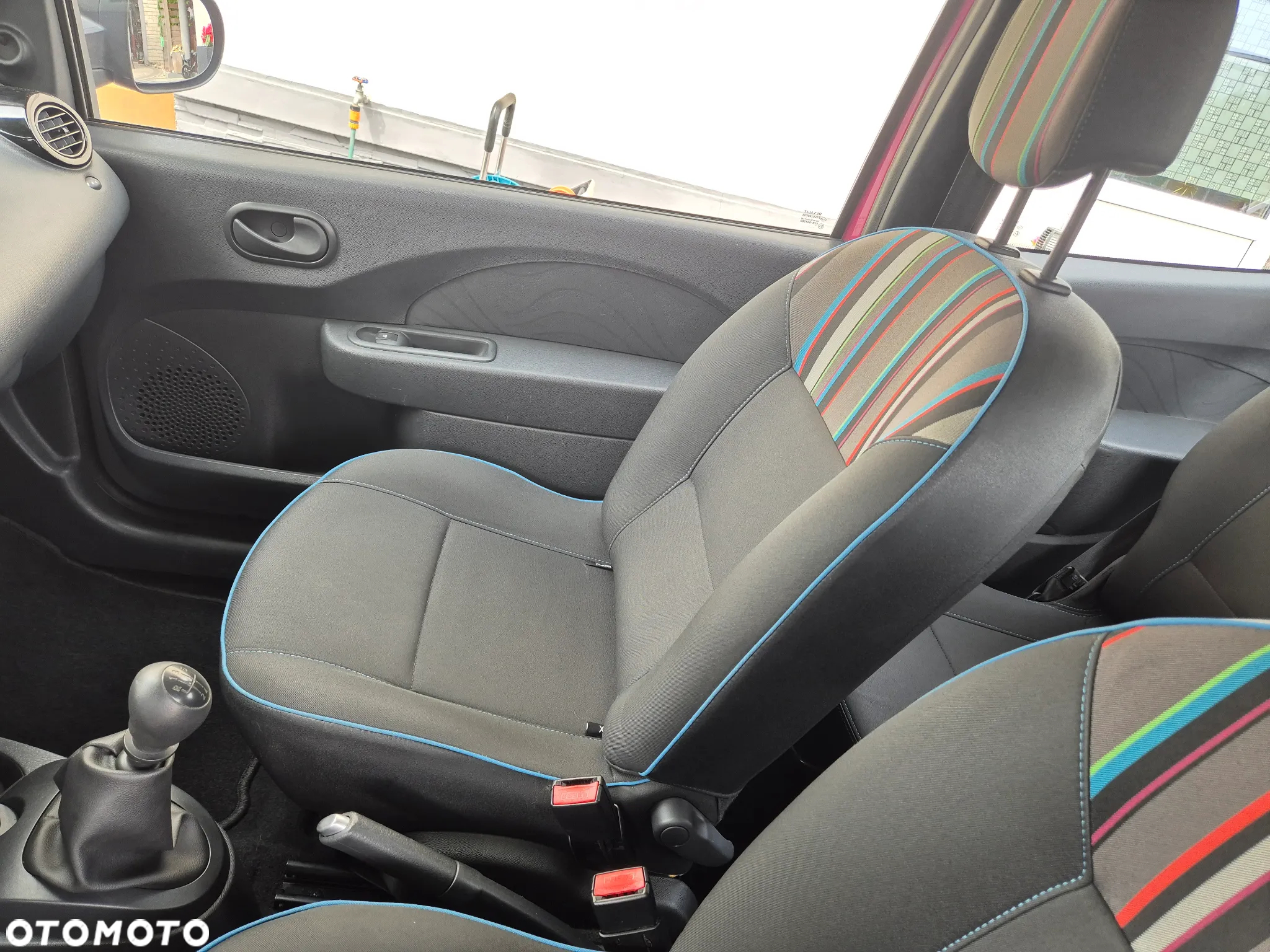 Renault Twingo 1.2 LEV 16V 75 Night & Day - 36