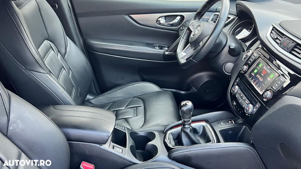 Nissan Qashqai 1.5 DCI TEKNA+ - 9
