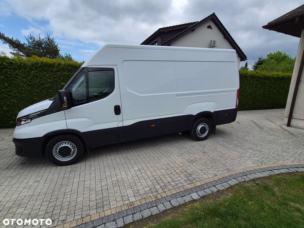Iveco DAILY - 1