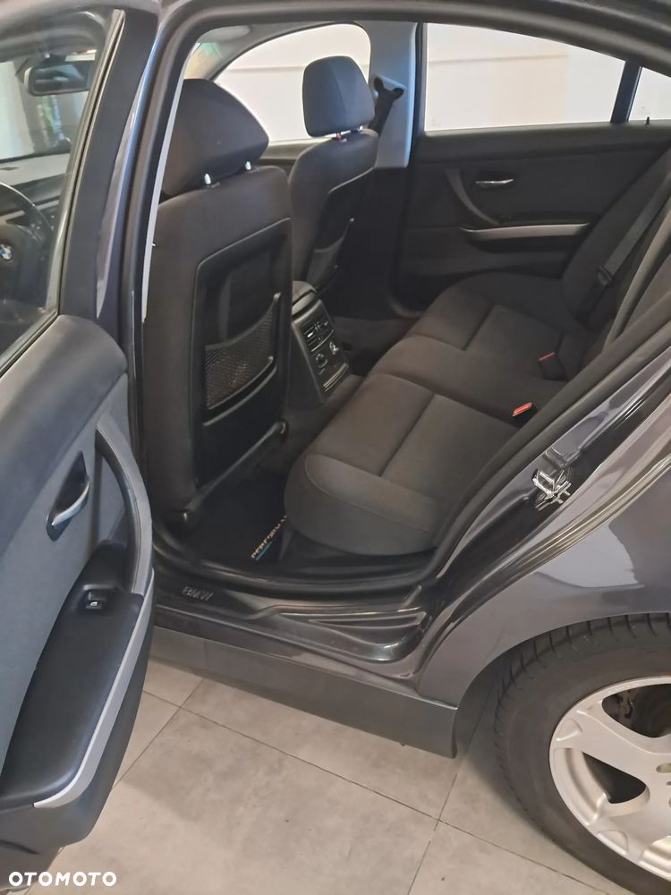BMW Seria 3 - 14