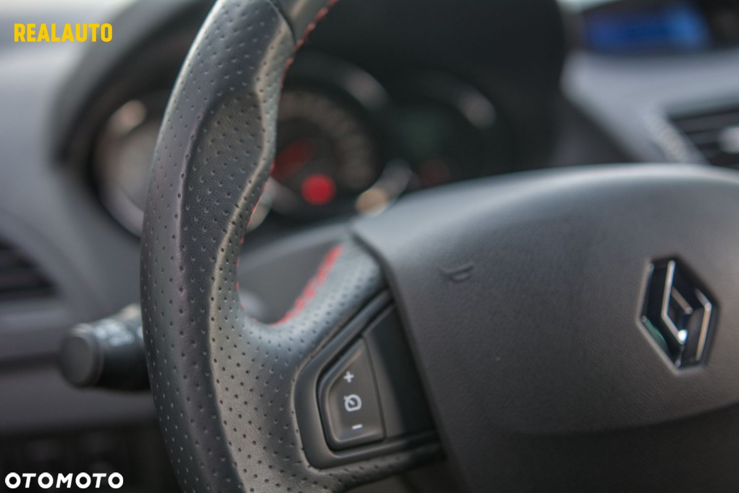 Renault Megane - 30