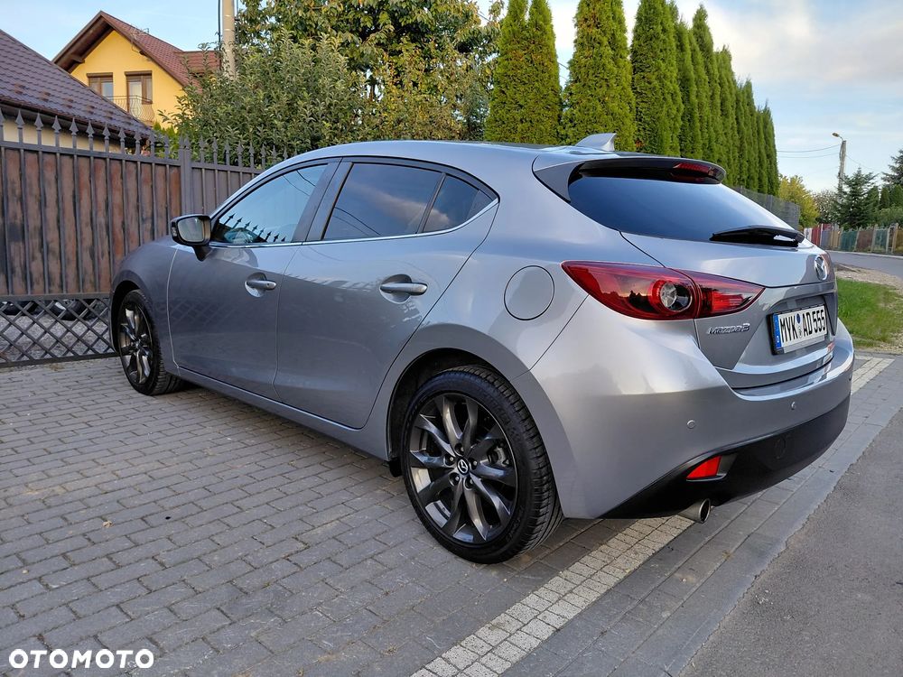 Mazda 3 - 17
