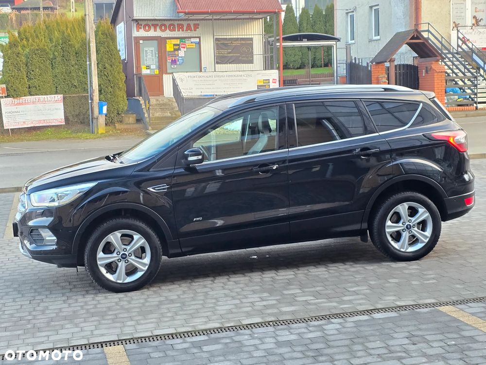 Ford Kuga 2.0 TDCi 4x4 Titanium - 4