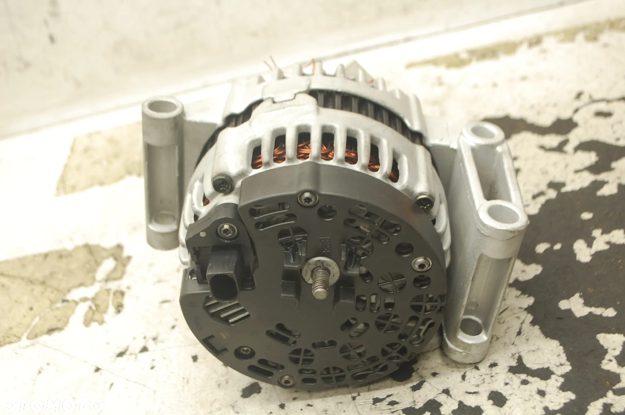 ALTERNATOR REGENEROWANY 0125711102 CC1T-10300-BC FORD TRANSIT 2.2 TDCI 2.2 HDI 2,3 PEUGEOT BOXER CITROEN FIAT 0125711017 AC1T-10300-BB/ 6C1T-10300-BD/ 0121615002 - 11