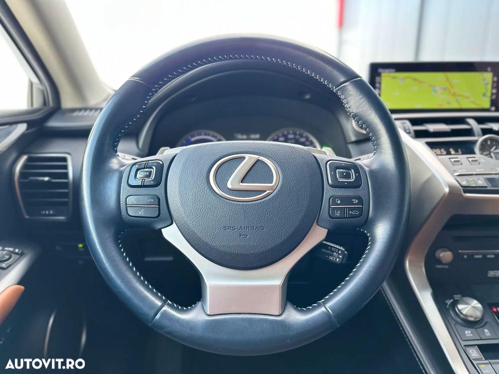 Lexus Seria NX 300h E-FOUR Luxury Line - 29