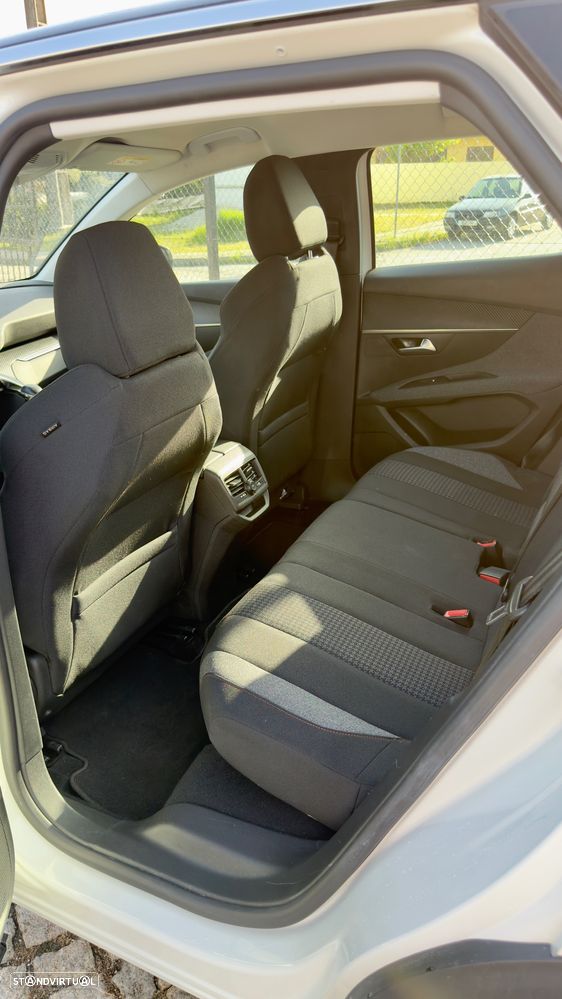 Peugeot 3008 - 8