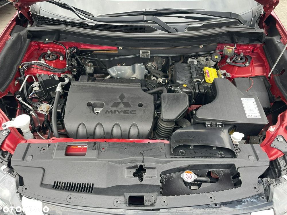 Mitsubishi Outlander 2.0 2WD Plus - 11