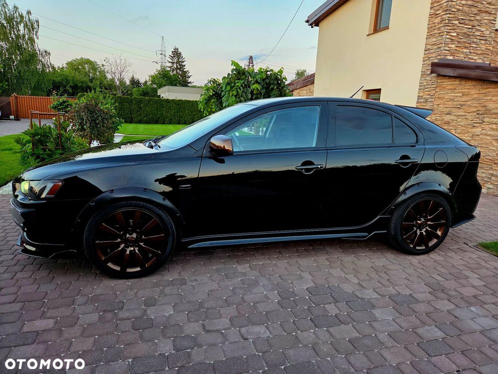 Mitsubishi Lancer - 3