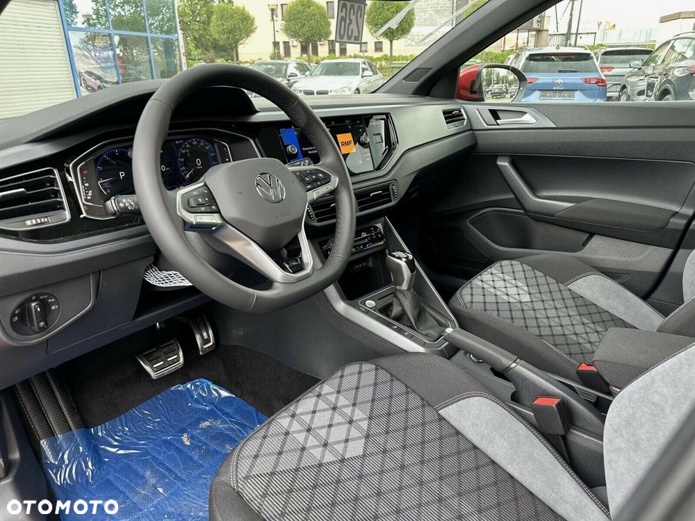 Volkswagen Taigo - 13