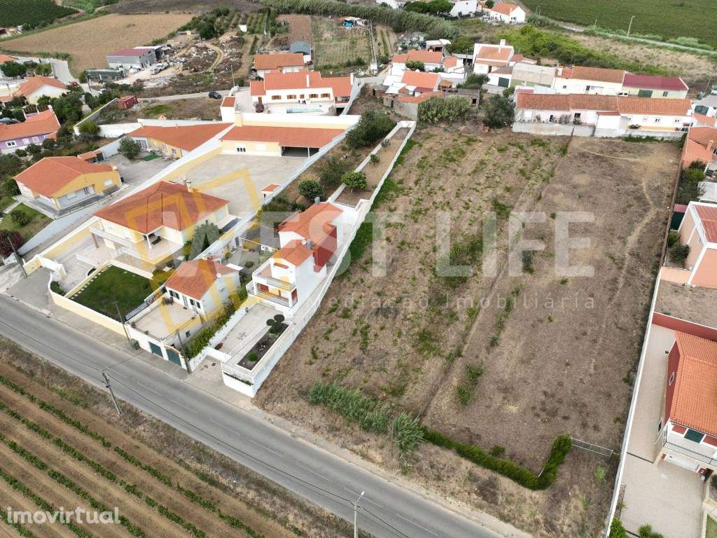 Terreno Urbano de 2000m2 com PROJETO APROVADO para construção de 3 ... - Grande imagem: 5/16