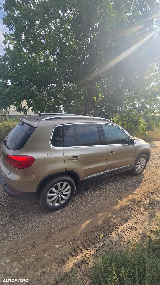 Volkswagen Tiguan - 6