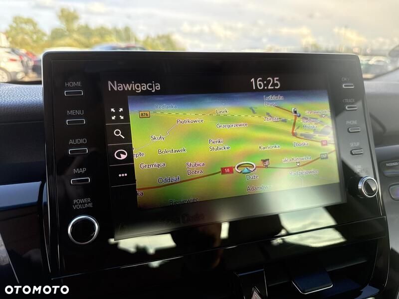Toyota Camry 2.5 Hybrid Executive CVT - 16