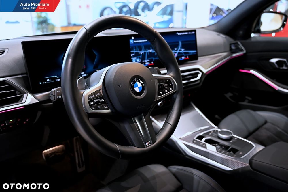 BMW Seria 3 330i xDrive M Sport - 16