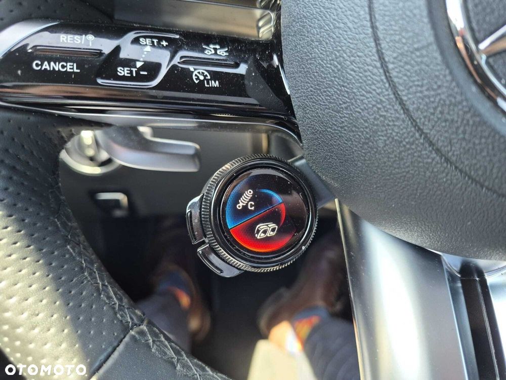 Mercedes-Benz AMG GT 43 4-Matic+ - 17