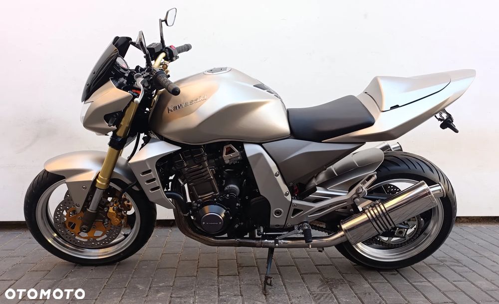 Kawasaki Z - 4