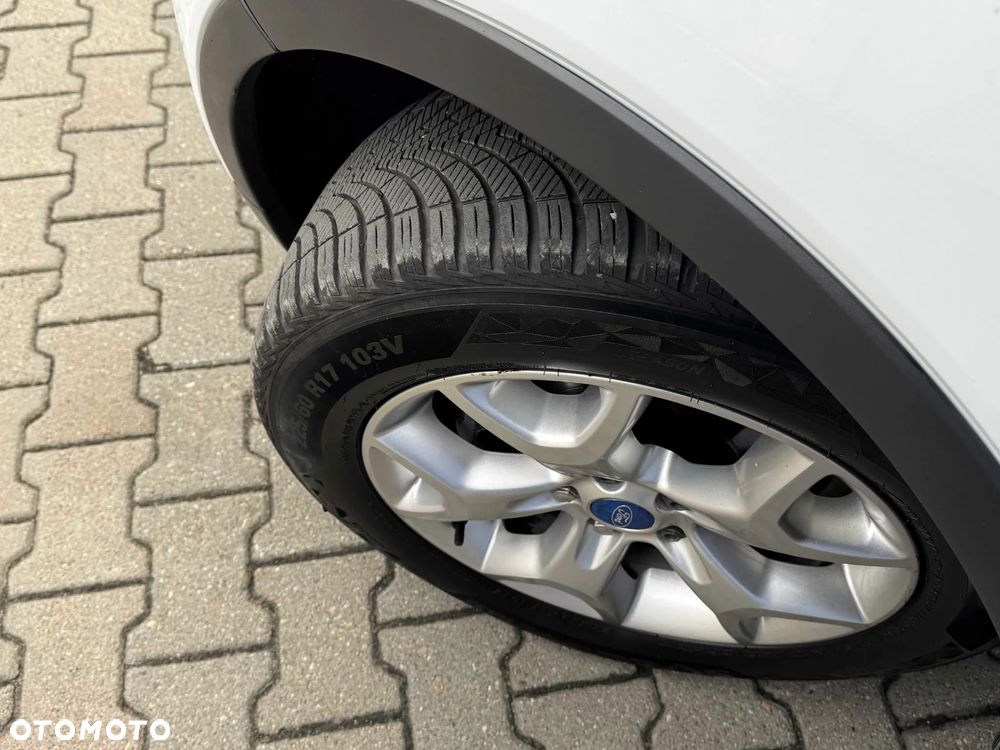 Ford Kuga 2.0 TDCi 4x4 Trend - 31