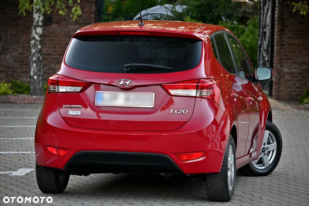 Hyundai ix20 1.4 blue Comfort - 11