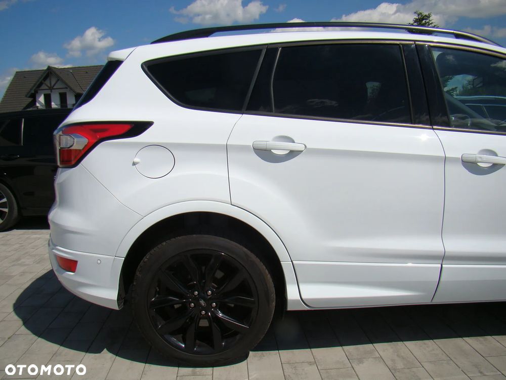 Ford Kuga 2.0 EcoBoost 4x4 ST-Line - 12