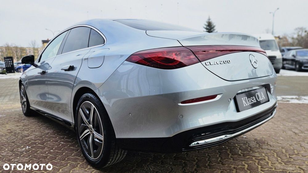 Mercedes-Benz CLA - 4