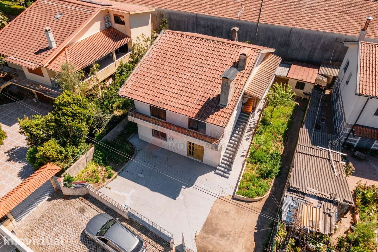 Moradia T5 Venda em Arões (São Romão),Fafe - Grande imagem: 4/33