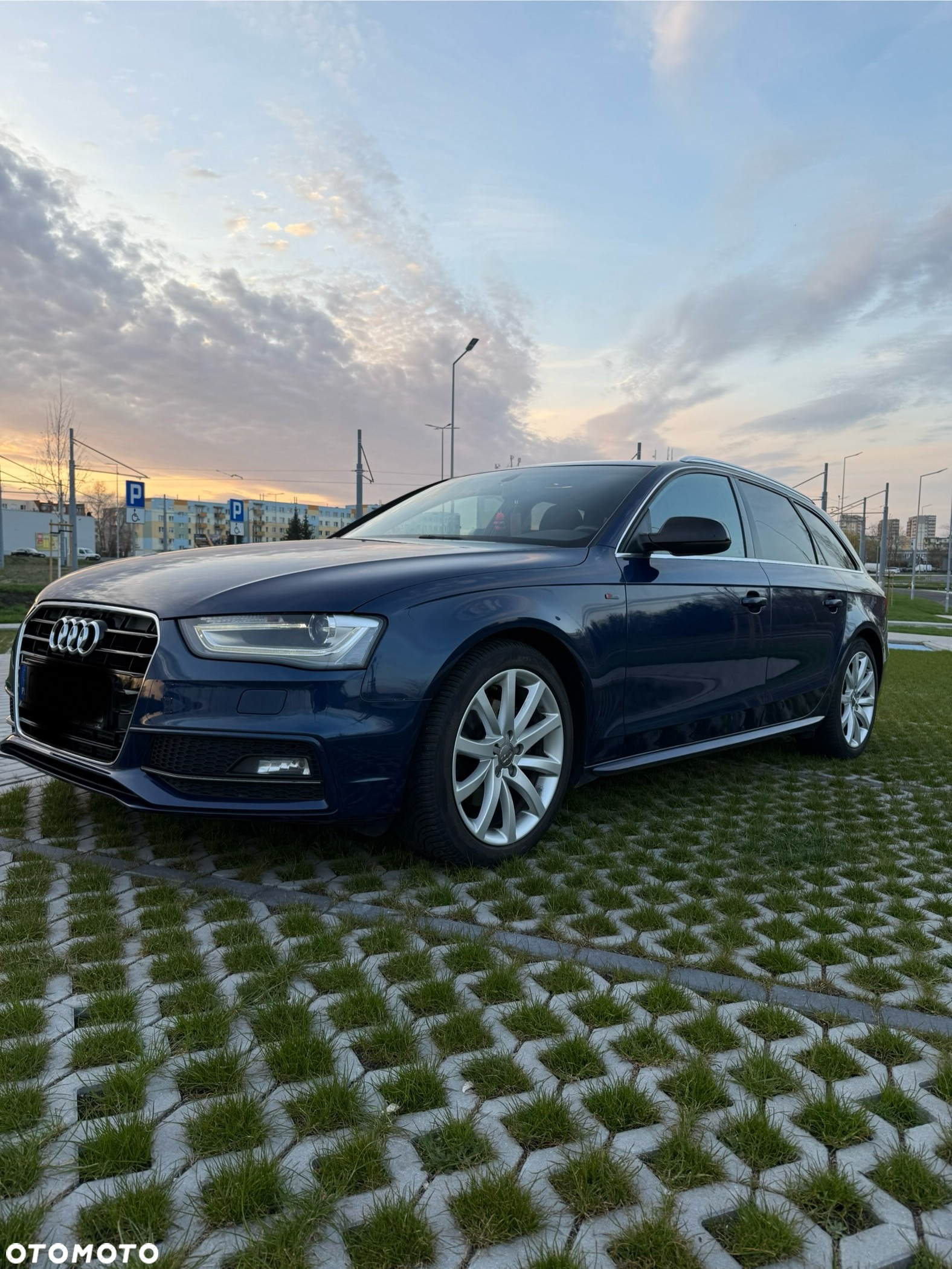 Audi A4 2.0 TDI Quattro Line S tronic - 2