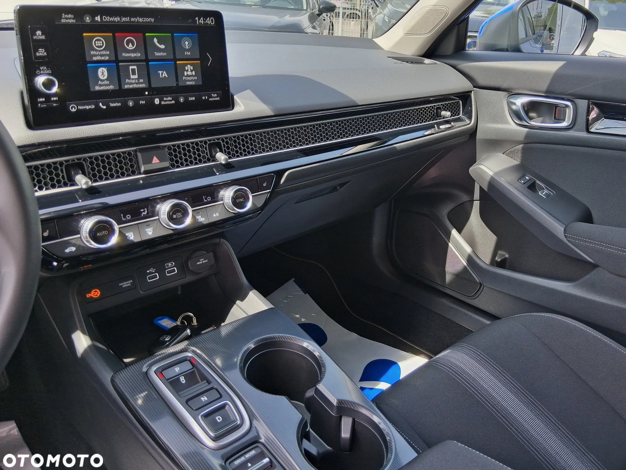 Honda Civic 2.0 i-MMD Elegance CVT - 11