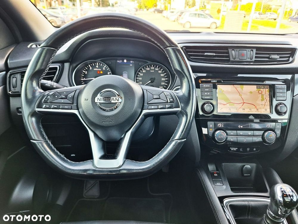 Nissan Qashqai 1.3 DIG-T N-Tec - 17