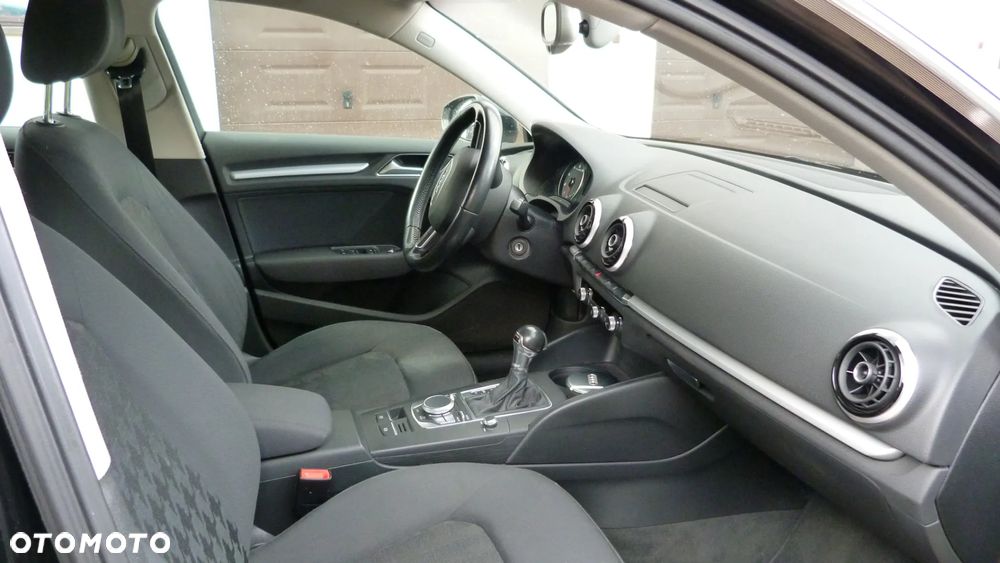 Audi A3 Sportback 1.4 TFSI Ambiente S tronic - 7