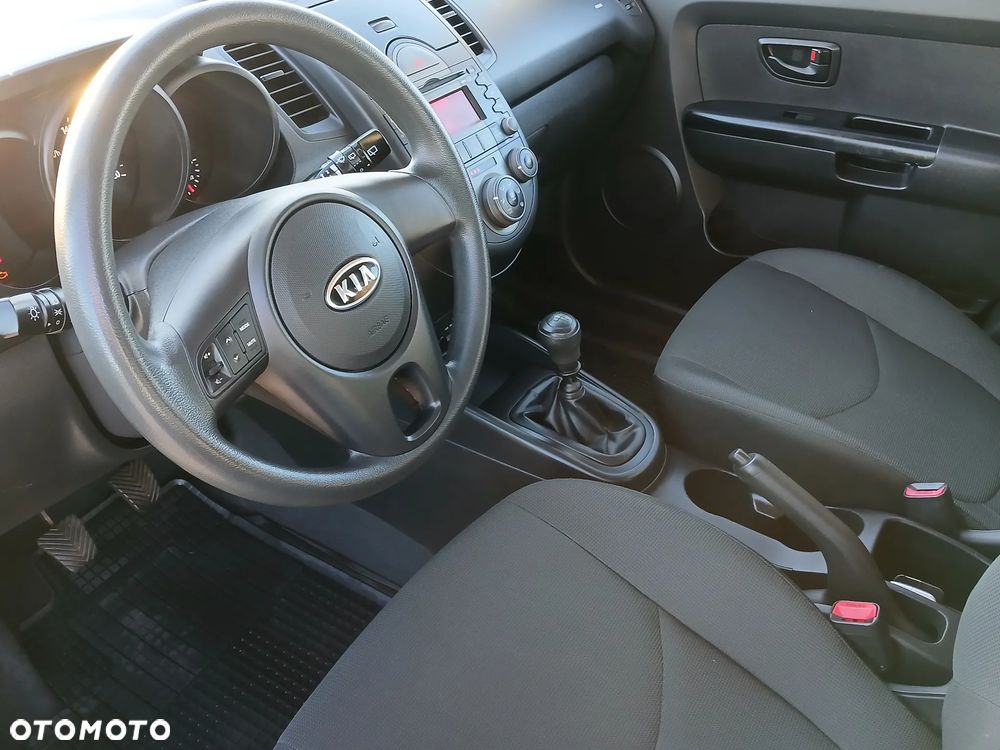 Kia Soul 1.6 CVVT Black Collection - 13