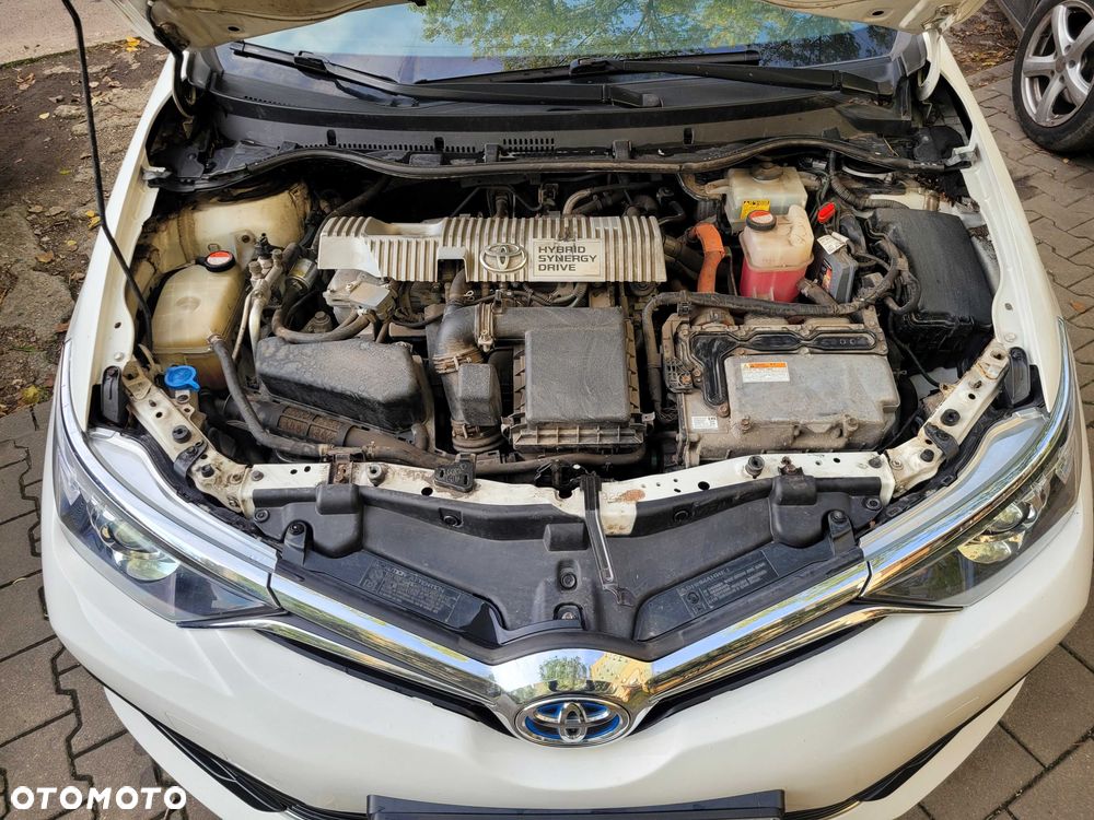 Toyota Auris - 10