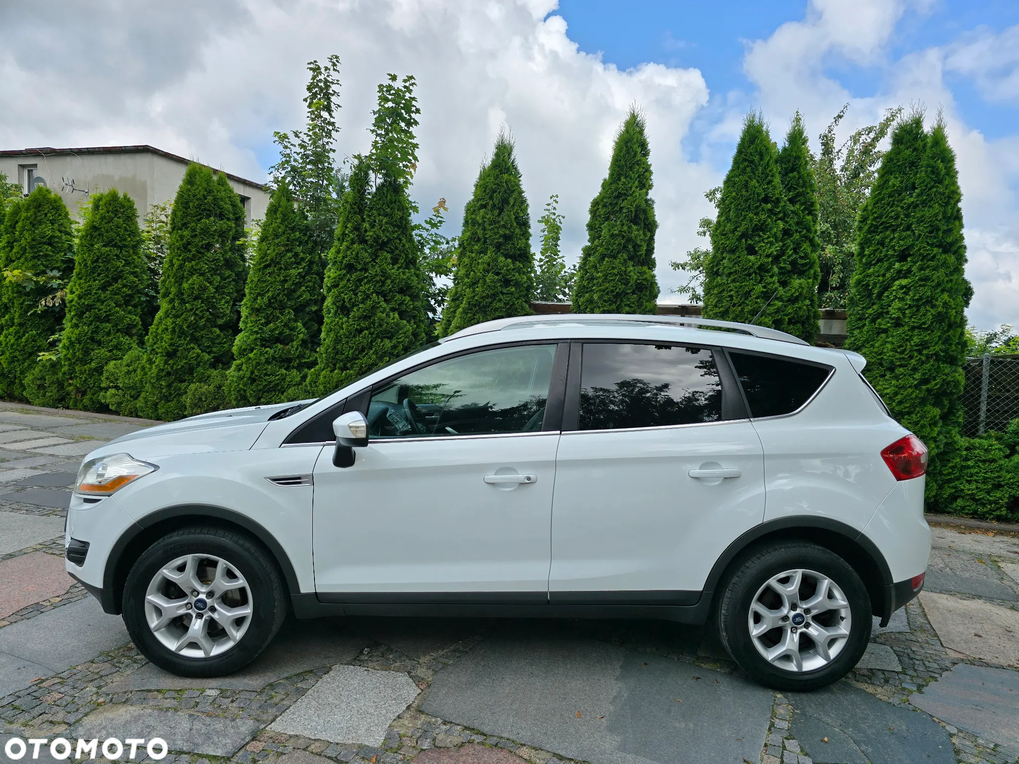 Ford Kuga 2.0 TDCi 4x4 Titanium - 10