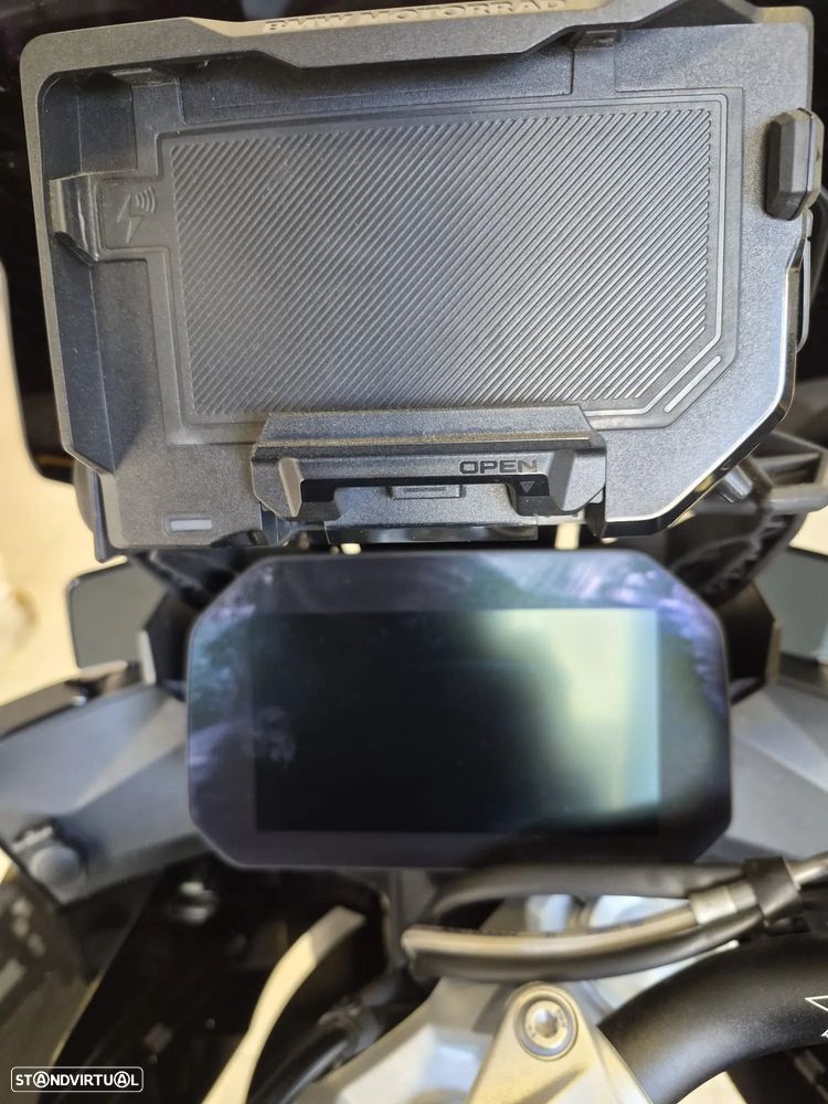 BMW F 900 XR - 11