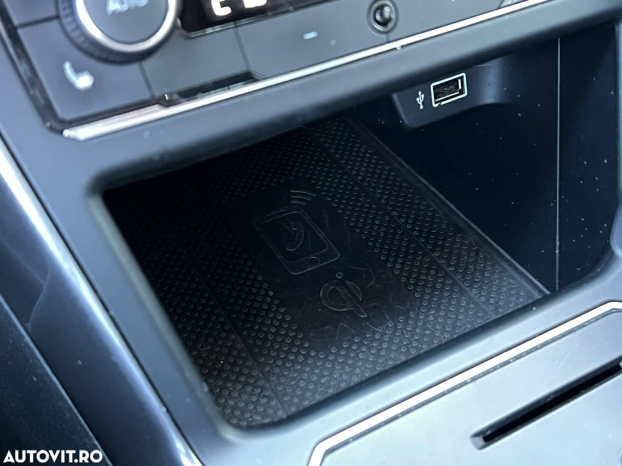 Volkswagen Polo 2.0 TSI DSG GTI - 34