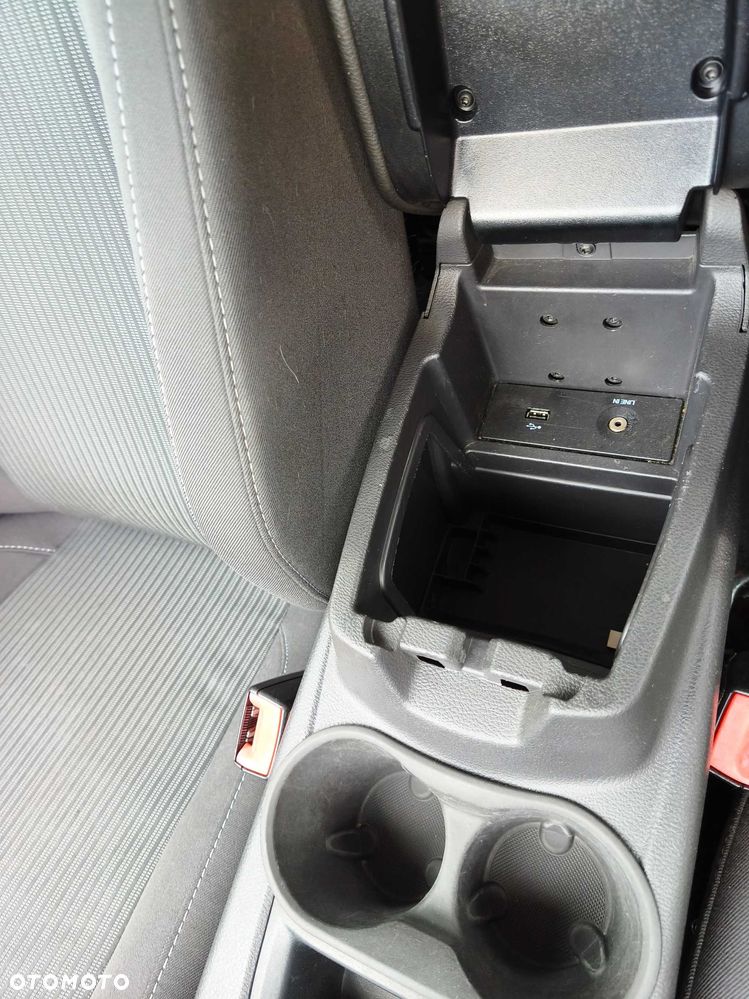 Ford Focus - 7