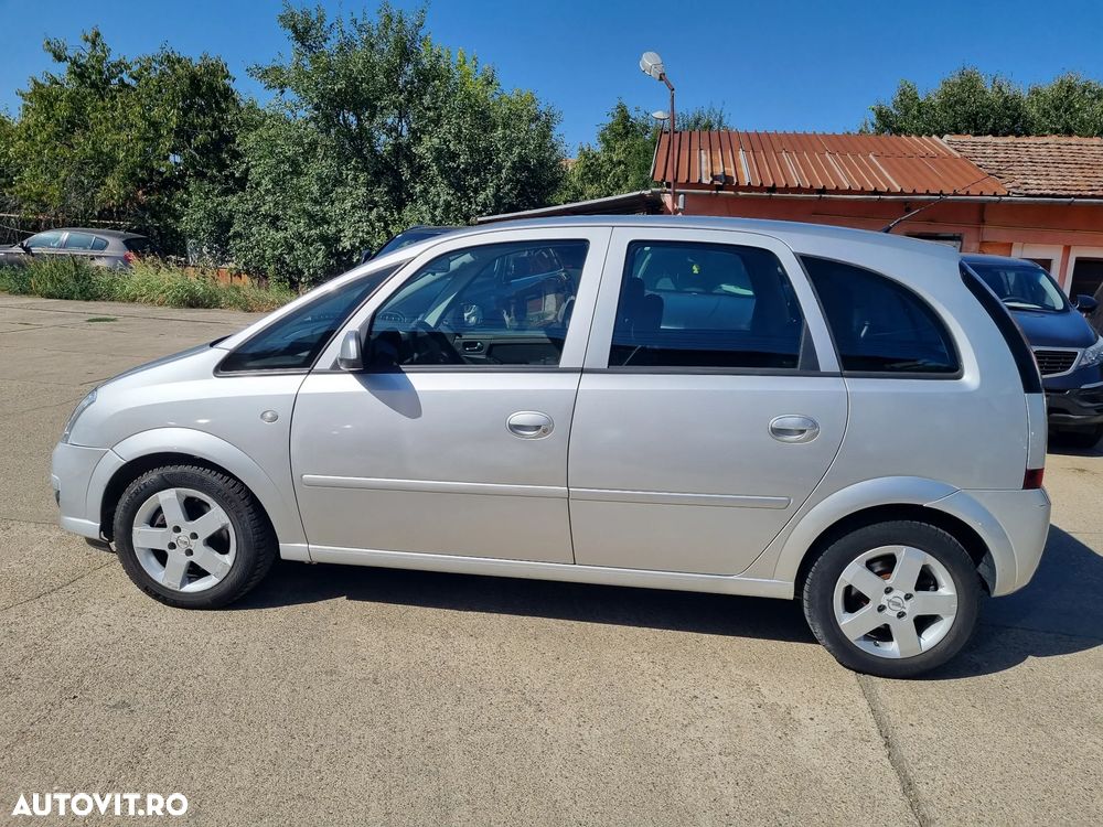 Opel Meriva 1.6i Cosmo Easytronic - 19