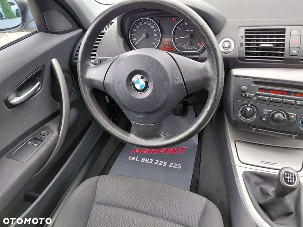 BMW Seria 1 - 17