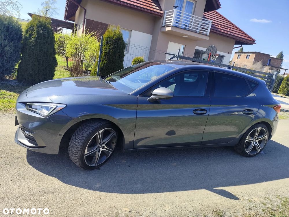 Seat Leon 1.5 eTSI FR DSG - 3