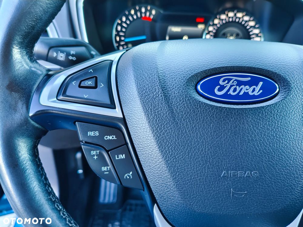 Ford Mondeo 2.0 EcoBlue Vignale - 14