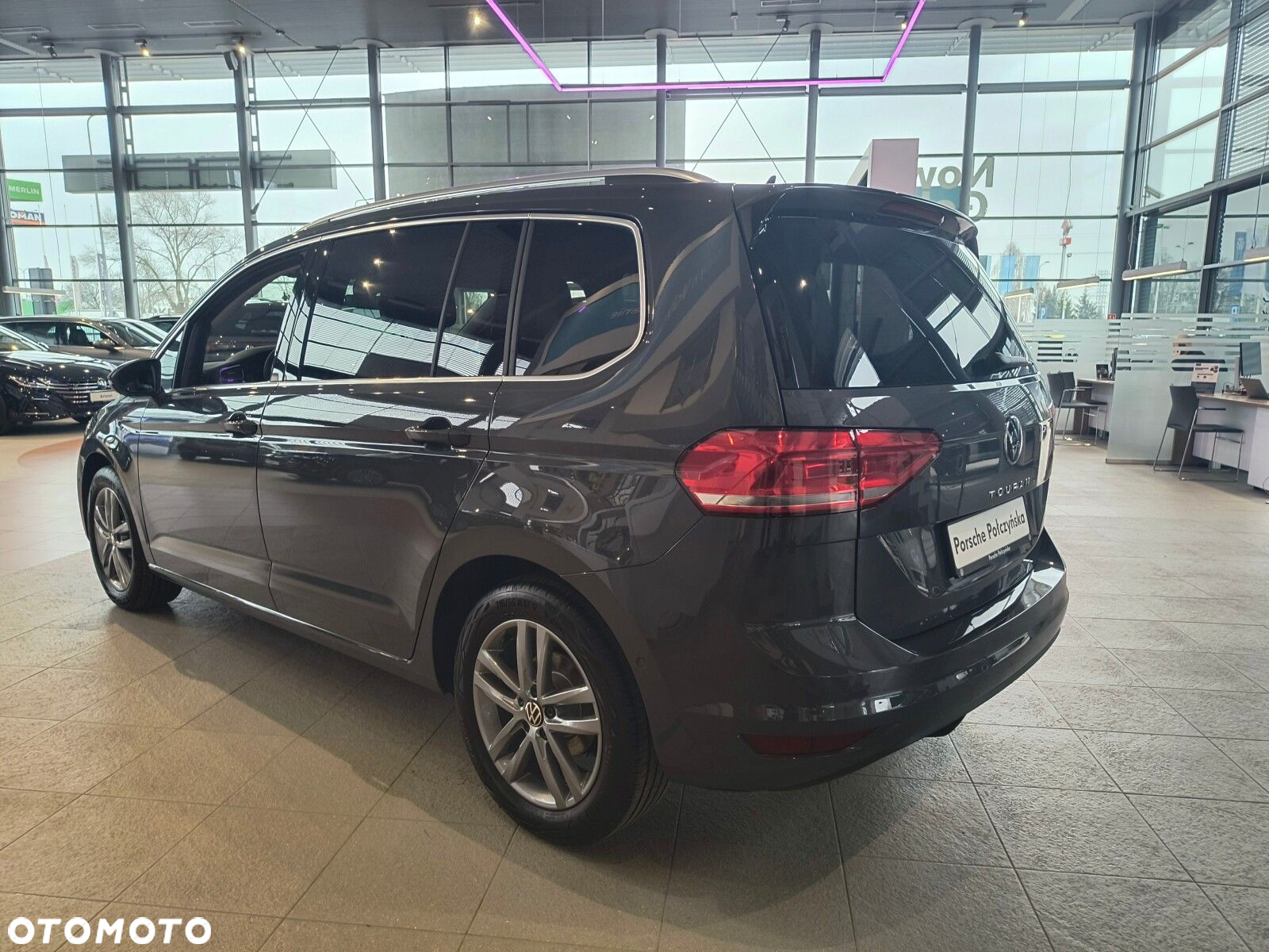 Volkswagen Touran 1.5 TSI EVO Highline DSG - 3