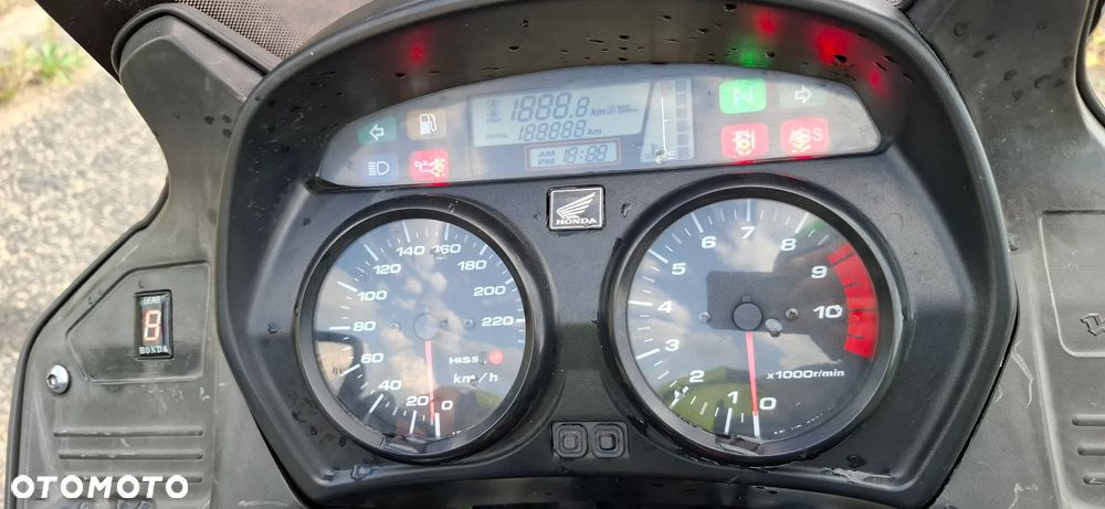 Honda Varadero - 7