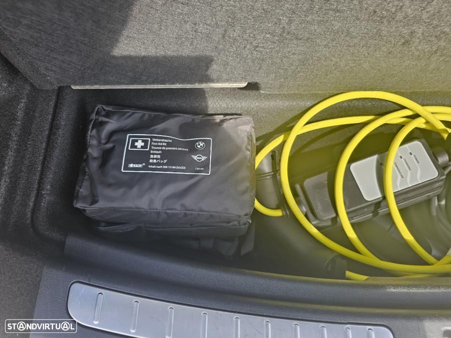 MINI Countryman Cooper SE All4 Aut. Essential - 23