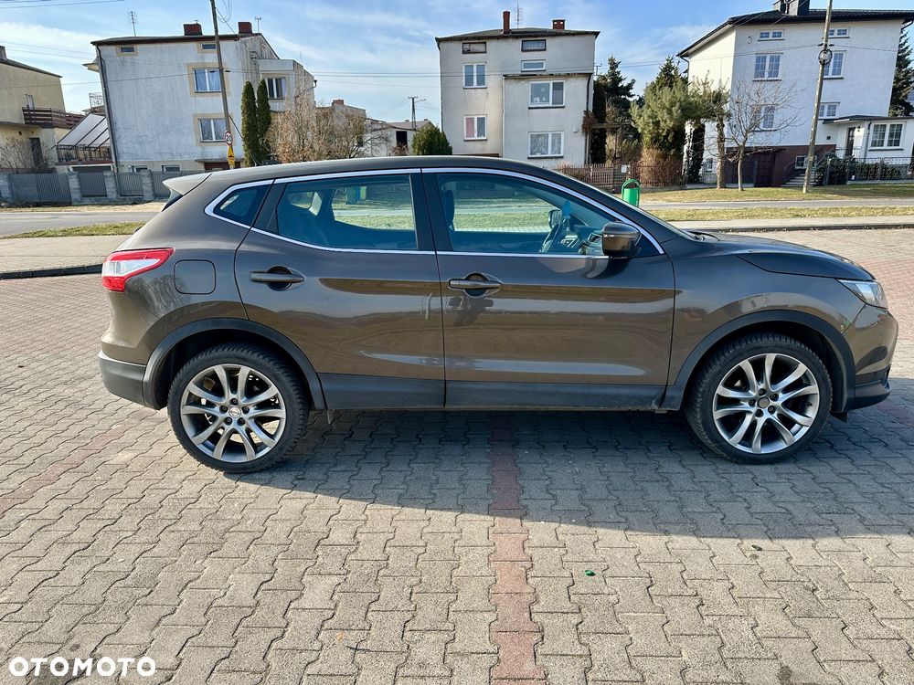 Nissan Qashqai - 4